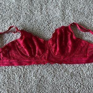 Red Lace 38DDD Bra